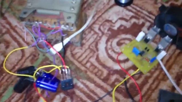 Простой усилитель НЧ на MOSFET