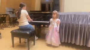 Майя поет на конкурс, ко дню мамы запись 12.03.2025г.