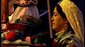 Суруш Холов ва Нигора Холова