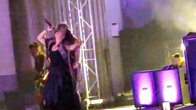 Evanescence - Whisper (live in Bucharest) смотреть онлайн