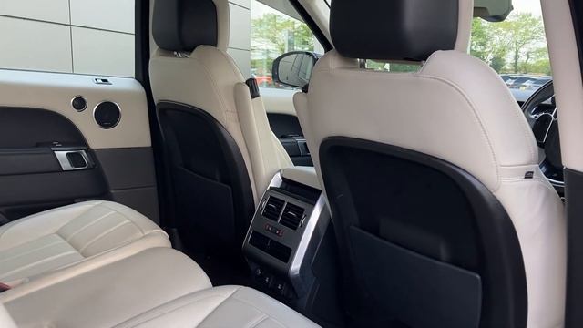 RANGE ROVER SPORT 3 0 SDV6 HSE Dynamic 5dr Auto 7 Seat AE19 OXS Lloyd Land Rover Kelso