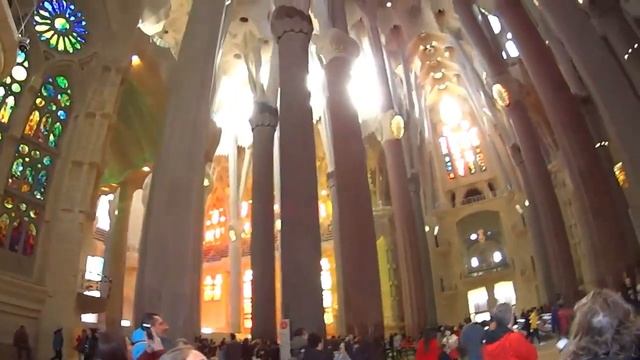 ИСПАНИЯ ИЗУМИТЕЛЬНЫЙ СОБОР SaGrAdA FAMILIA ДЕНЬ 5 смотреть онлайн