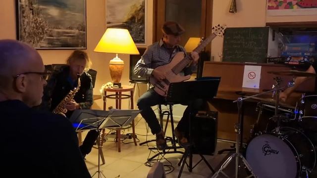 JARYK GROUP QUARTET смотреть онлайн