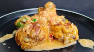 КУРИНЫЕ ГОЛЕНИ В НЕЖНОМ СЛИВОЧНОМ СОУСЕ