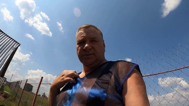 О септике Диамант для дачи. Копаем котлован, ставим насос, кидаем кольца смотреть онлайн