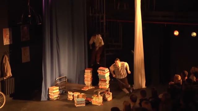 "Квадратура круга" Гастроли Алтайского краевого театра им. Шукшина смотреть онлайн