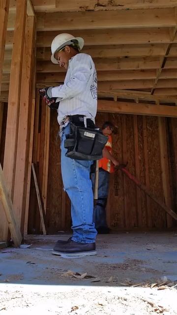 бездельники есть везде смотреть онлайн