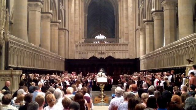 Canterbury Festival Choir, Canterbury Cathedral, Cond. David Flood, "Like a Rainbow", Jul 26, 2013 смотреть онлайн