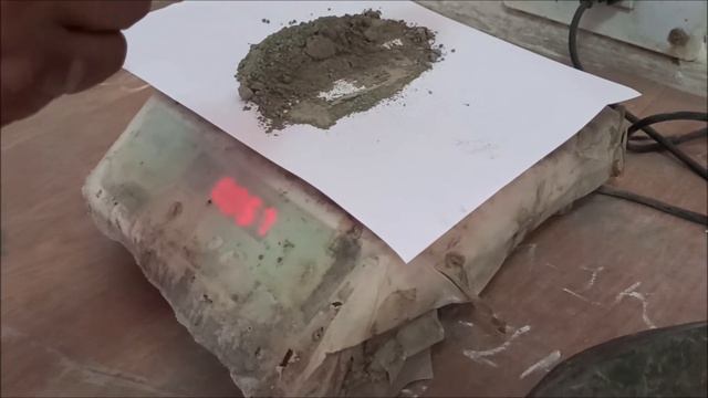 Specific gravity of cement Using Le Chatelier Flask Method смотреть онлайн