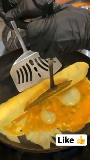 A Korean Egg Roll Or A Chicken Island 🍳🍗/ яичный рулет по корейски