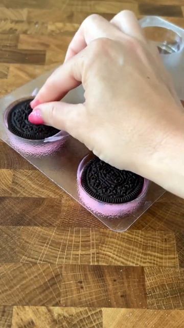 Pink Funfetti Oreos 💗 #shorts