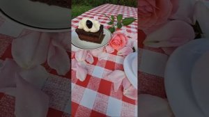 ГЛАЗАСТАЯ СТАРУШКА И К°  для тех кто смотрит  в прямом эфире!