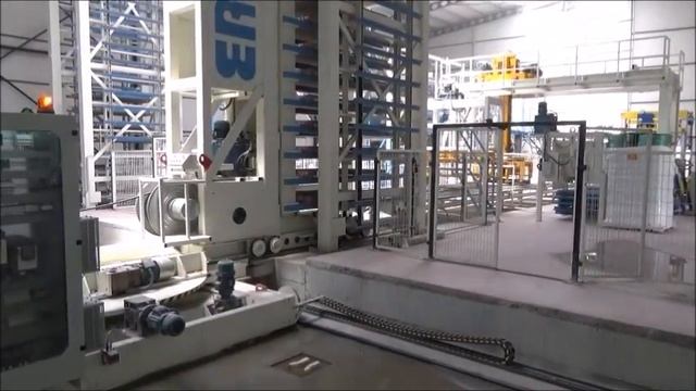 ERMAK CS-36 QUATTRO 8x8 (PLUS)- BLOK MAKİNASI, BETON SANTRALİ VE FINGER CAR ROBOTLU смотреть онлайн