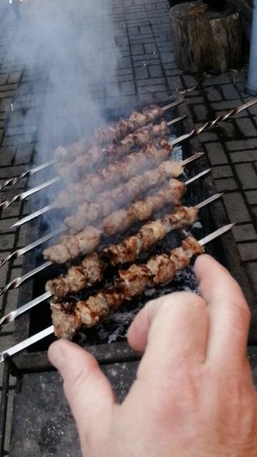 Жарка весеннего шашлыка смотреть онлайн