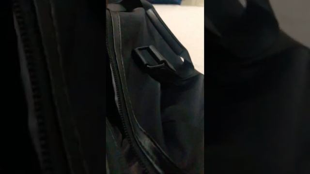 Mark Ryden MR8066 review...tas recomended untuk travel смотреть онлайн