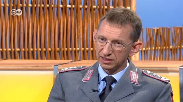 Talk mit dem Leiter des Militärmuseums Dresden, Matthias Rogg | Typisch deutsch смотреть онлайн