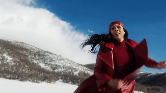 Mariah the Scientist - Aura (Official Video) смотреть онлайн