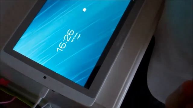 Miles updates the Archos 101xs to Jelly Bean смотреть онлайн