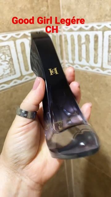 Good Girl Legére de Carolina Herrera ♥️ смотреть онлайн