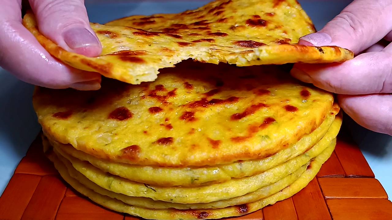 📌 Пышные картофельные лепешки с зеленью на сковороде смотреть онлайн