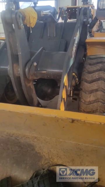 Лечим XCMG LW330RU смотреть онлайн