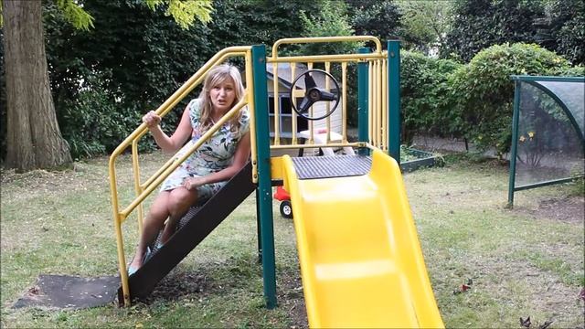 Ask Jasmine – 2 Minute Guide for Saving with Junior ISAs смотреть онлайн