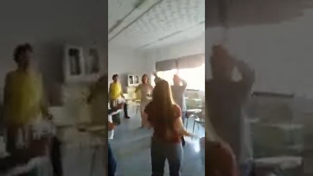 Fliegerlied - Escuela Oficial de Idiomas de Alicante смотреть онлайн