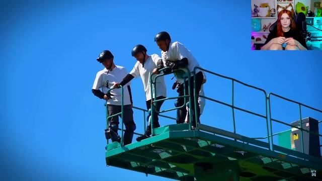 На Что Упасть Больнее? Мамикс (It's Mamix) Реакция смотреть онлайн