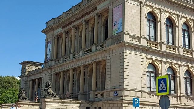 Музей ИЗО. смотреть онлайн