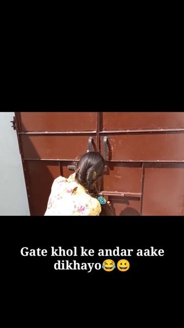 Gate lock ghar ke andar aakar dikhao😂😀 #shortvideo #trendingonshorts #trendingshorts #funnyvideo смотреть онлайн