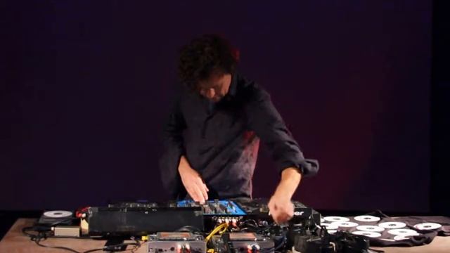 eRikm - live @ SIMULTAN 2015 смотреть онлайн