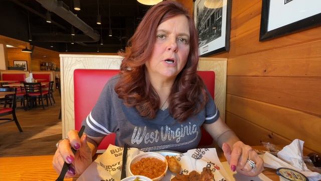 BUDDY'S BBQ Sevierville Tennessee REVIEW (Wings,Ribs,Brisket,Pork)Great Smoky Mountains смотреть онлайн