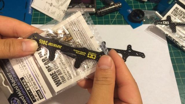 Tamiya Mini 4WD【ミニ四駆】2015 J-cup 1.5MM carbon rear plate review item# 95089 смотреть онлайн