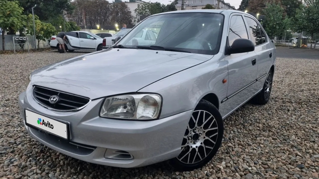 Hyundai Accent 2011г 1.5 МТ смотреть онлайн
