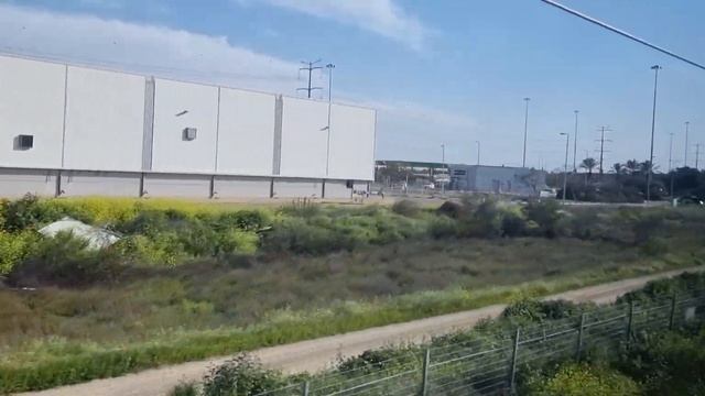 Скучный-прескучный ролик/ из Явне в Ашдод/из окна поезда/