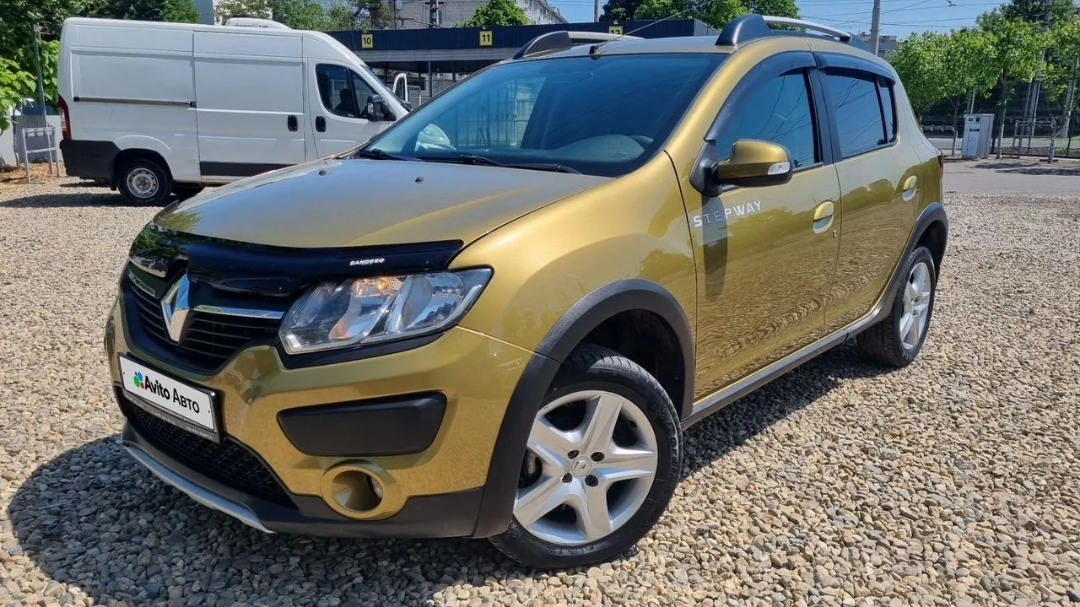Renault Sandero Stepway 2016г 1.6 АТ смотреть онлайн