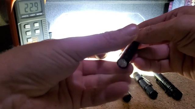 AAA Flashlight can you run 10440 3.7 lithium testing 8 different aaa смотреть онлайн