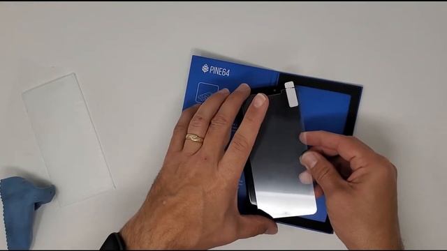 Pinephone tempered glass screen protector installation video смотреть онлайн