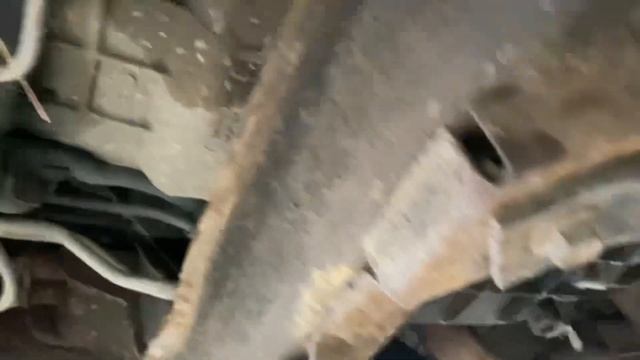 How To Change Your Oil And Filter GMC Sierra | как поменять масло и фильтр на ГМС сиерра