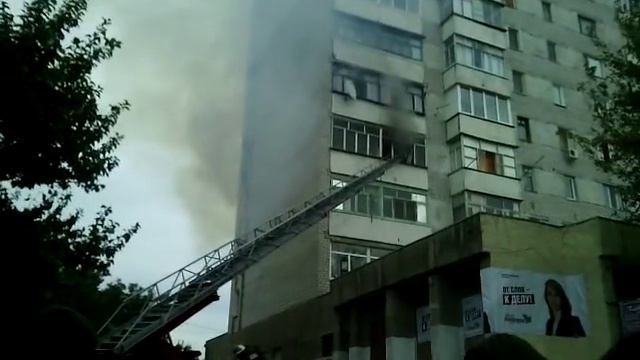 Украина.Николаев.Горит квартира 2015 год. смотреть онлайн