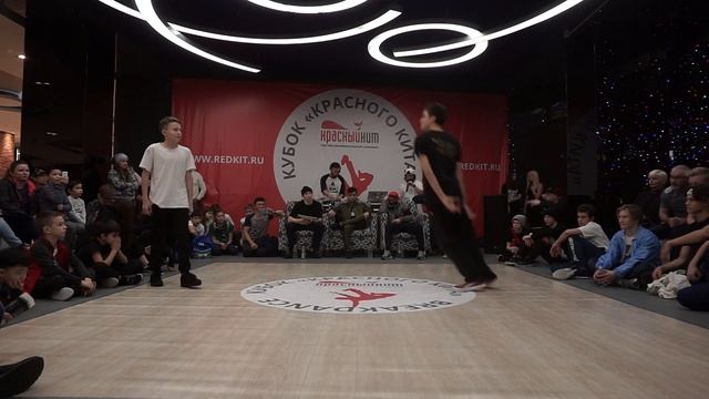 Arctic Cat vs Dope Dog | BREAKING JUNIORS 1x1 | 1/8 | RED KIT CUP 2017 | 16.12.17 HD смотреть онлайн