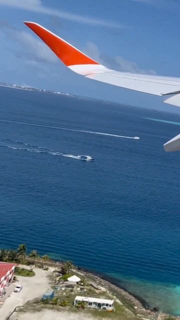 Взлет из Мальдив смотреть онлайн