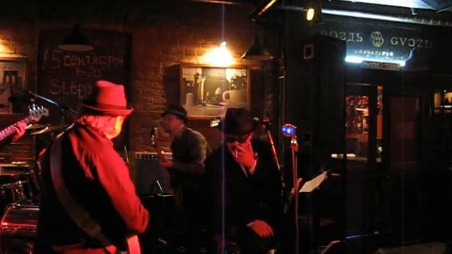 «Stefan Blues Band» в пивбаре «Гвоздь», 15 сентября 2010 года смотреть онлайн