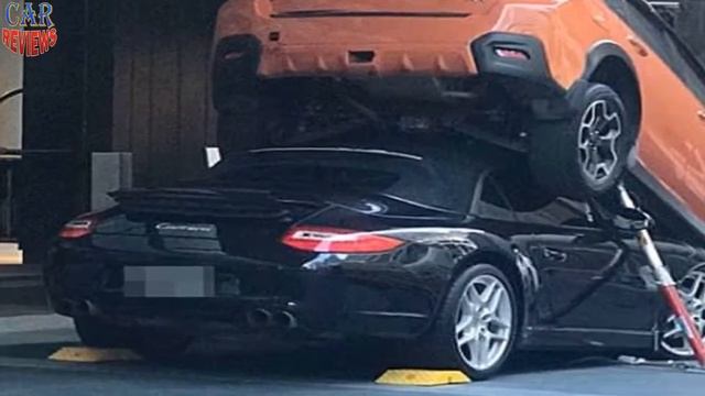Valet Gets Creative Parking Porsche 911 Cabrio - Car Reviews Channel смотреть онлайн