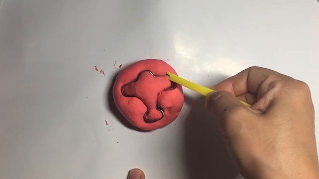 Playing Rubber Clay смотреть онлайн