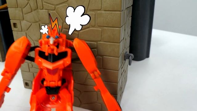 Роботы Трансформеры игры битвы - Автобот Бамблби в ловушке Десептиконов! - Видео для мальчиков смотреть онлайн