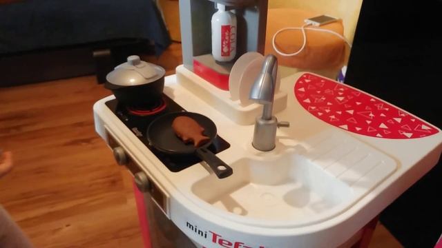 Smoby Mini Tefal. Kuchenka Elektryczna Mini Tefal смотреть онлайн