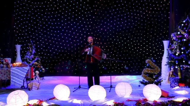 Владимир Опарин_Загорел костер в тумане смотреть онлайн