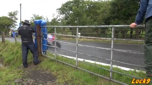 Speeding bikes смотреть онлайн