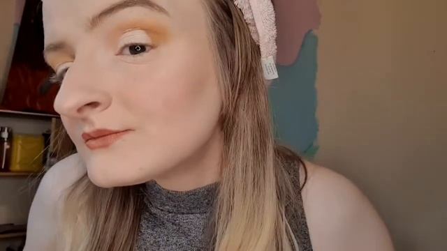 Testing Ofras NEW Highlighter & Soph X eyeshadow pallet take 2!!! смотреть онлайн